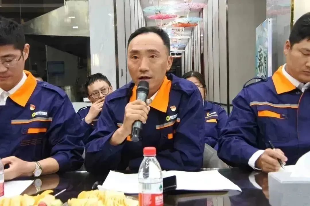 84f3a95427cc080e4a5f3511138d2bec.jpg 84f3a95427cc080e4a5f3511138d2bec.jpg